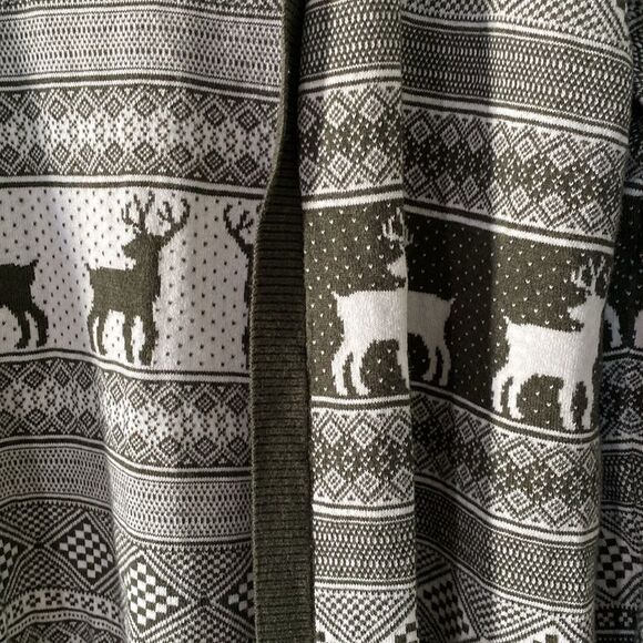 Bass reindeer long line cardigan! Christmas sweater. Size large - Picture 4 of 11